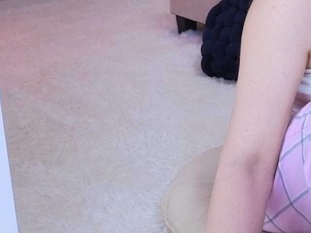 Sunshine-'s BongaCams show and profile