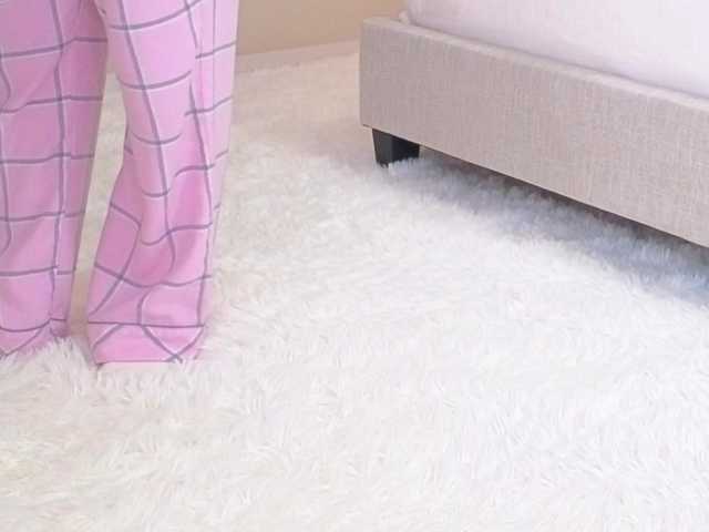 Sunshine-'s BongaCams show and profile