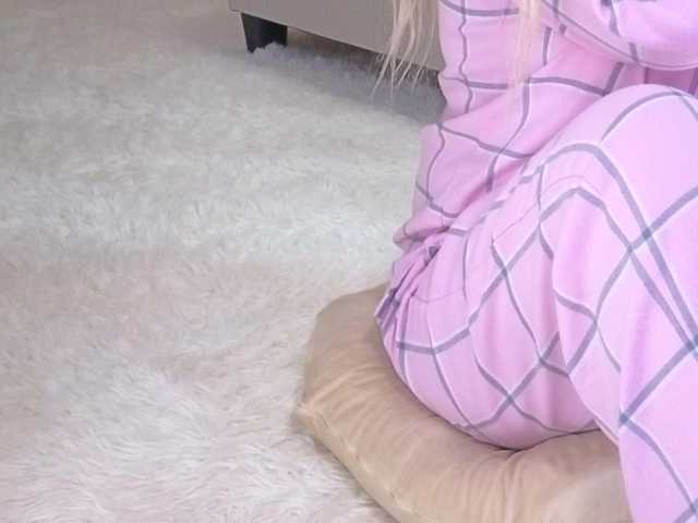 Sunshine-'s BongaCams show and profile