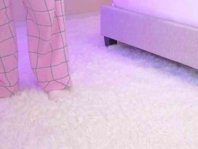 Sunshine- Live Webcam on BongaCams