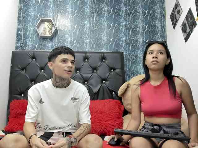 exotichot-couple webcam