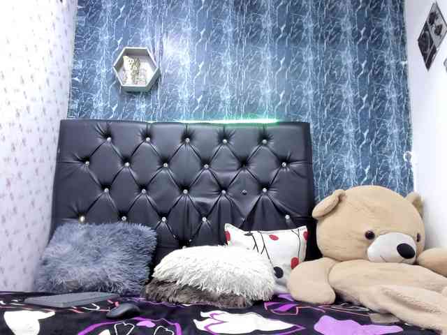 exotichot-couple webcam