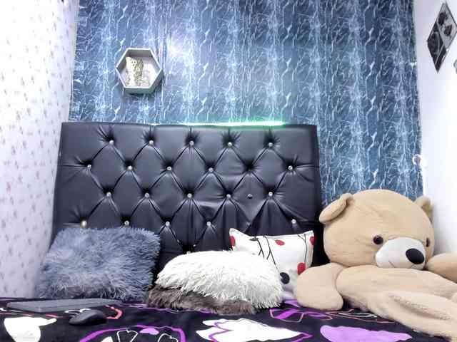 exotichot-couple webcam