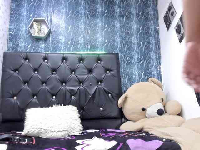 exotichot-couple webcam