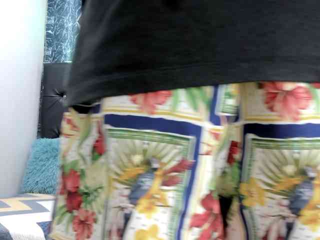 exotichot-couple webcam