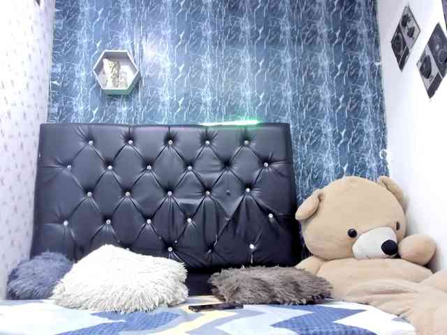 exotichot-couple webcam