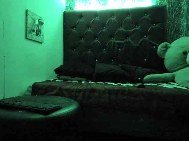 exotichot-couple webcam
