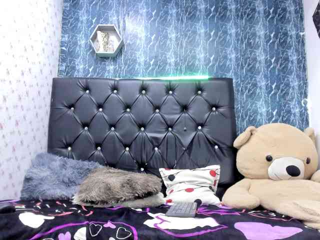 exotichot-couple webcam