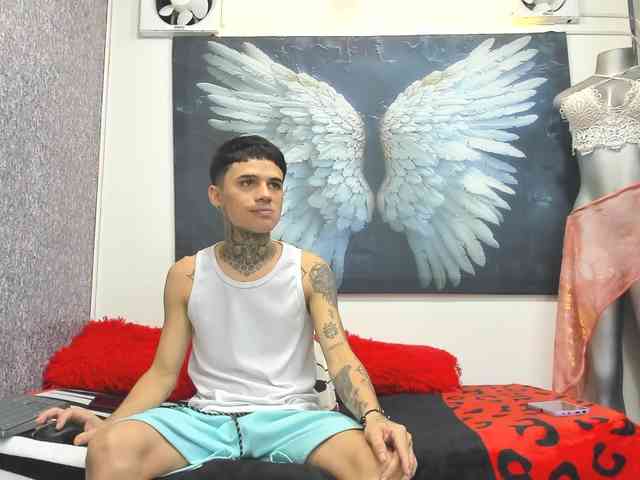 exotichot-couple webcam