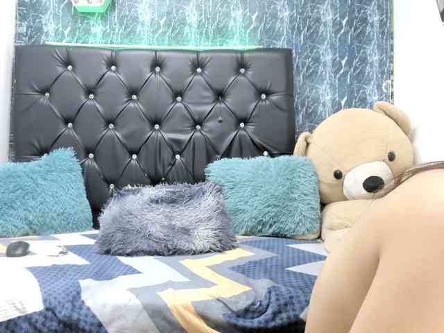 exotichot-couple webcam