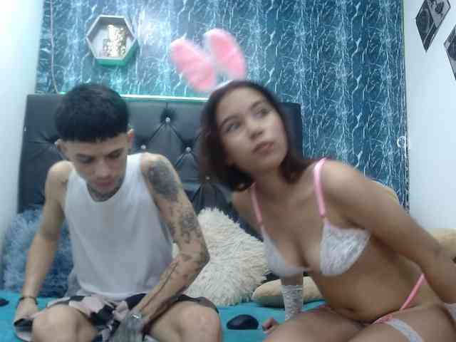 exotichot-couple webcam