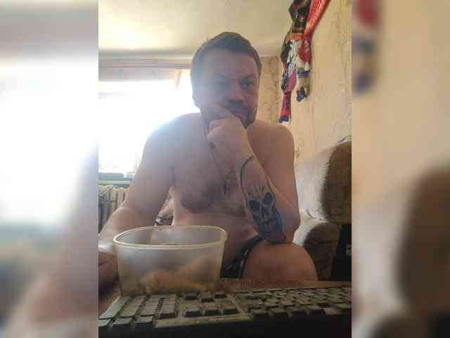 Pageeee Live Webcam on BongaCams