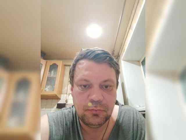 Pageeee Live Webcam on BongaCams