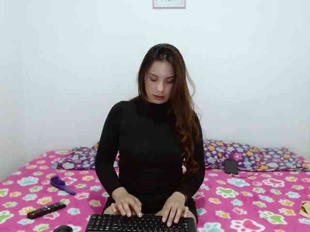 littleshydoll