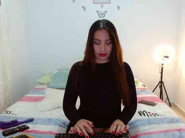 littleshydoll