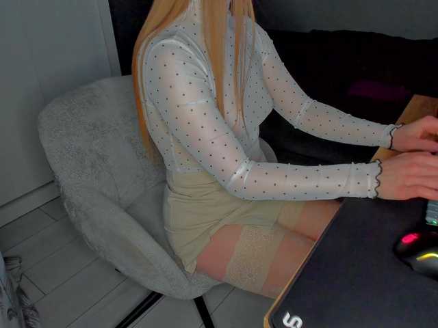 LoveLYYk's BongaCams show and profile