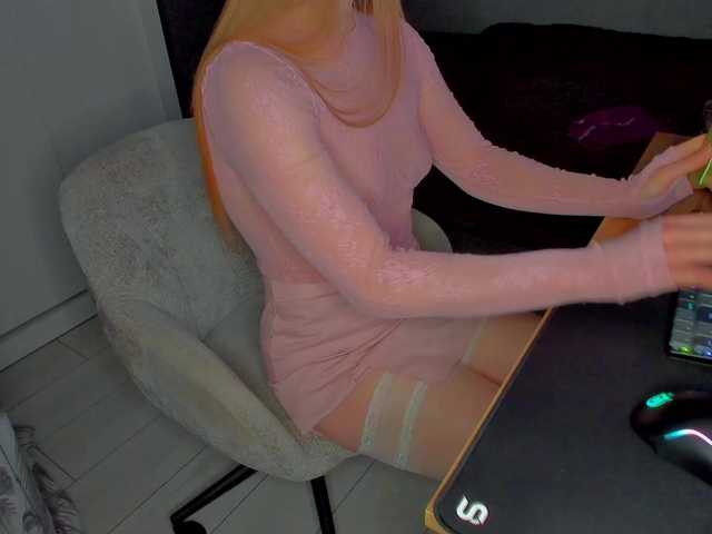 LoveLYYk's BongaCams show and profile