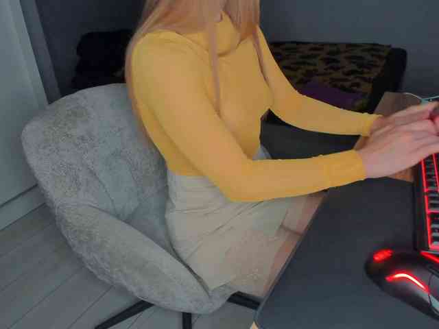 LoveLYYk webcam