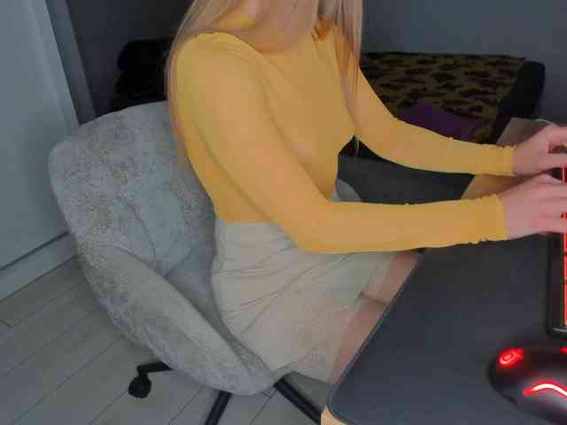 LoveLYYk webcam