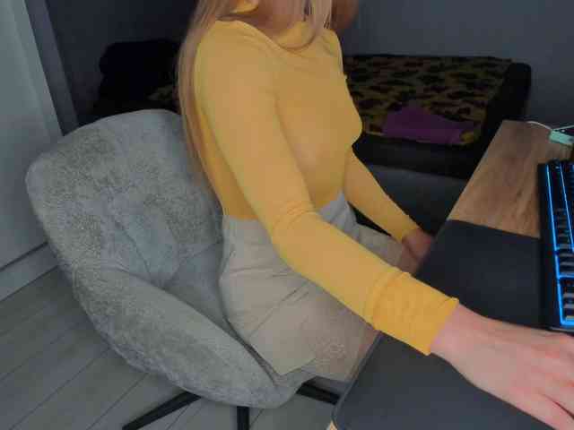 LoveLYYk webcam