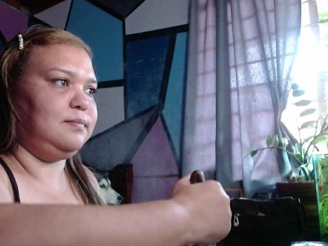 beautifulchubbyqueen's BongaCams show and profile