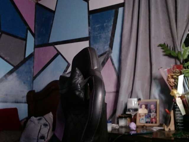 beautifulchubbyqueen's BongaCams show and profile