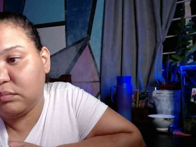 beautifulchubbyqueen webcam