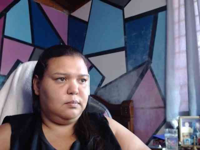 beautifulchubbyqueen webcam