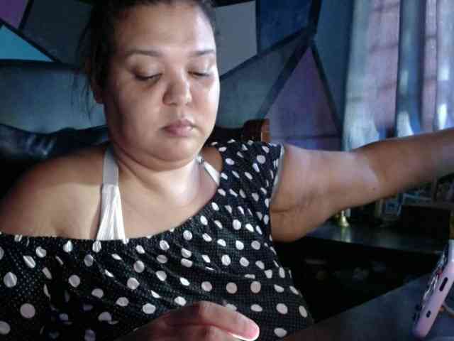 beautifulchubbyqueen webcam