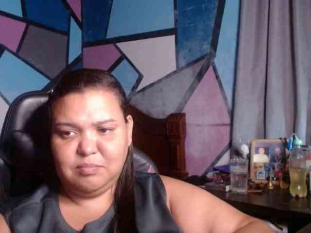 beautifulchubbyqueen webcam
