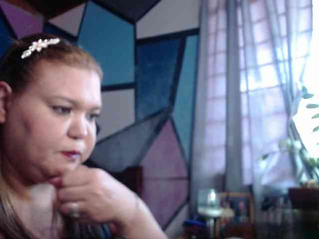 beautifulchubbyqueen webcam