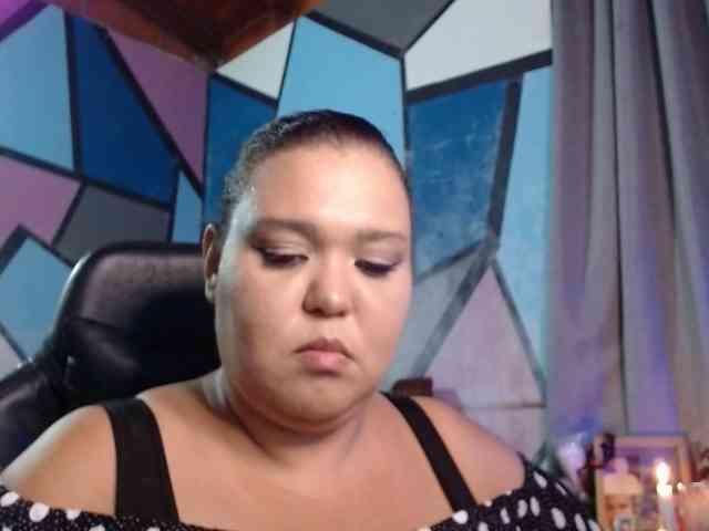 beautifulchubbyqueen webcam