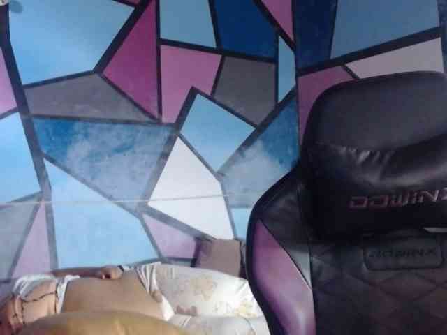 beautifulchubbyqueen webcam