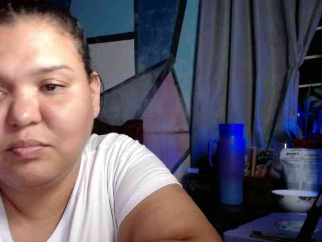 beautifulchubbyqueen webcam