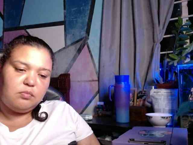 beautifulchubbyqueen webcam