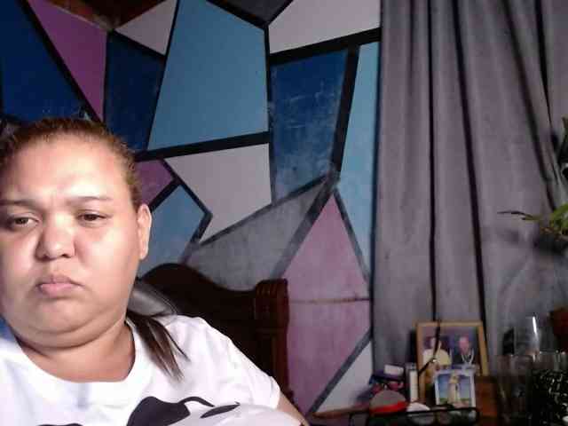 beautifulchubbyqueen webcam