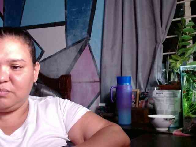 beautifulchubbyqueen webcam