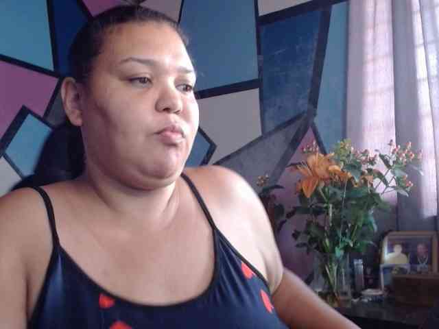beautifulchubbyqueen webcam