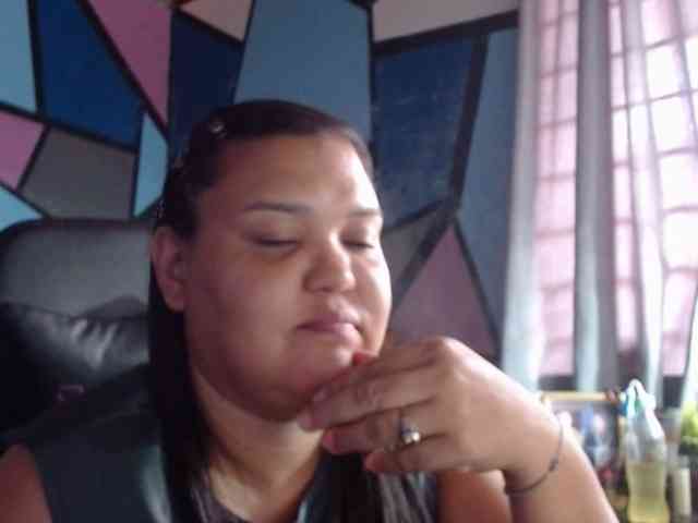 beautifulchubbyqueen webcam