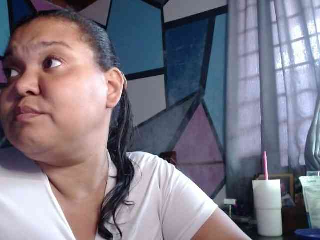 beautifulchubbyqueen webcam