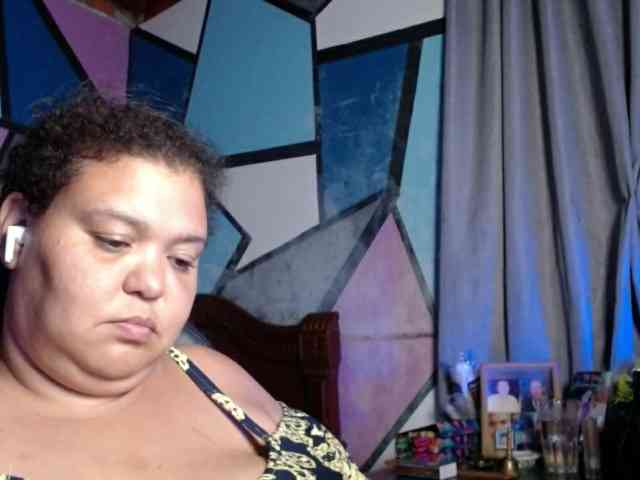 beautifulchubbyqueen webcam
