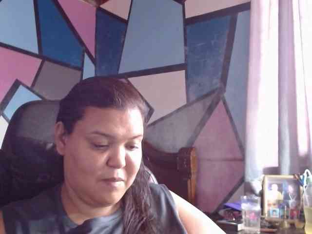 beautifulchubbyqueen webcam