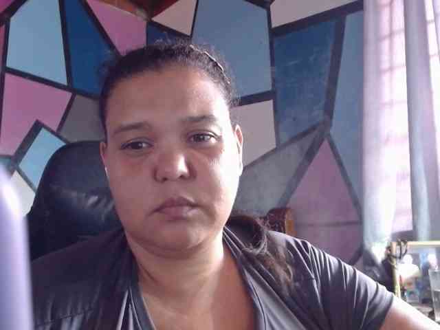 beautifulchubbyqueen webcam