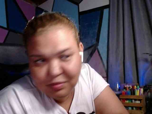 beautifulchubbyqueen webcam