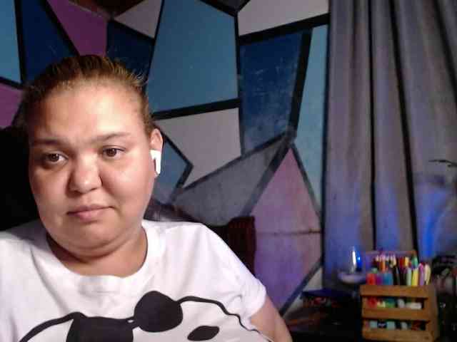 beautifulchubbyqueen webcam