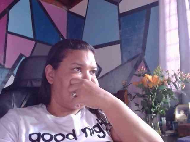 beautifulchubbyqueen webcam