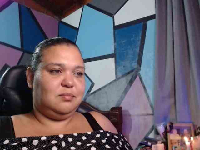 beautifulchubbyqueen webcam