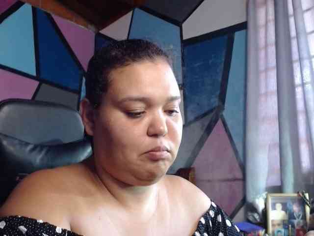 beautifulchubbyqueen webcam