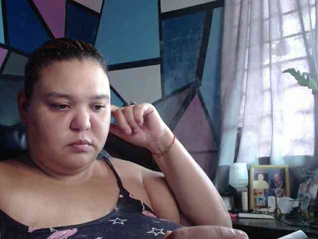 beautifulchubbyqueen webcam