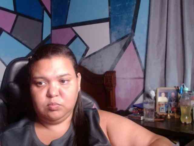 beautifulchubbyqueen webcam